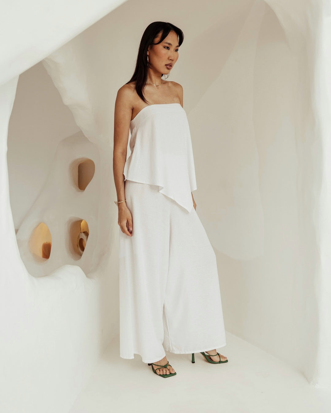 Capri column set